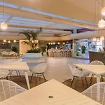 & By Dunas Hotel