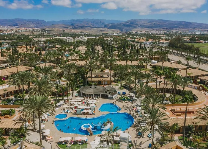 & By Dunas Hotel 4*