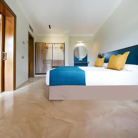 & By Dunas Hotel