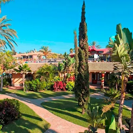 & By Dunas Hotel 4*